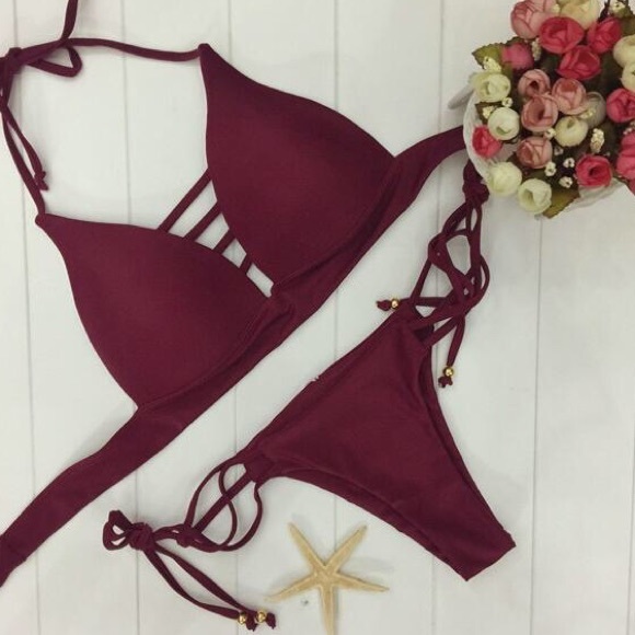 🎀🎀Sexy Wine Two Pieces Bikini - Picture 2 of 2